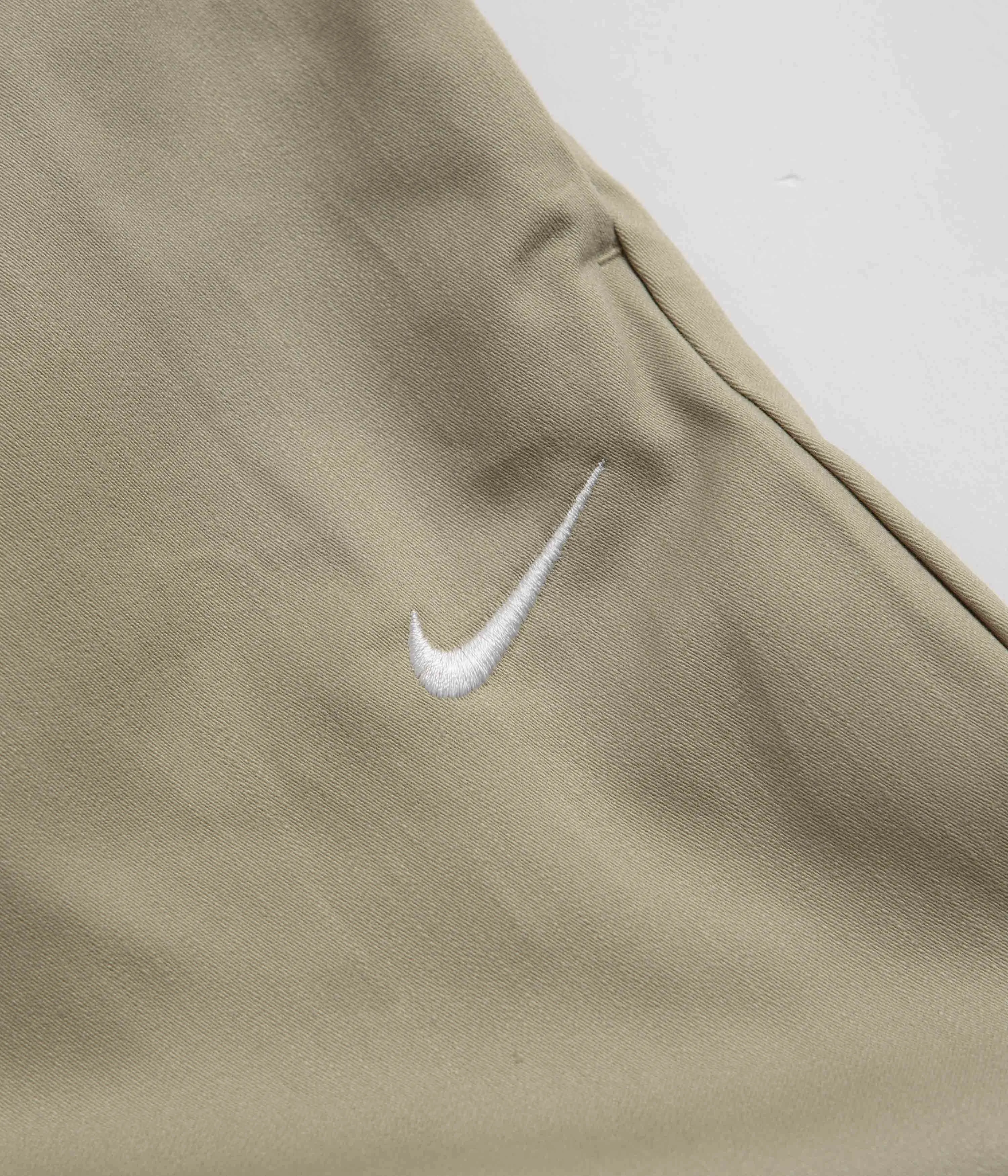 Nike SB Skyring Shorts - Neutral Olive / White Nike SB Clothing