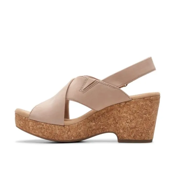 Shoes Clarks Women's Giselle Dove