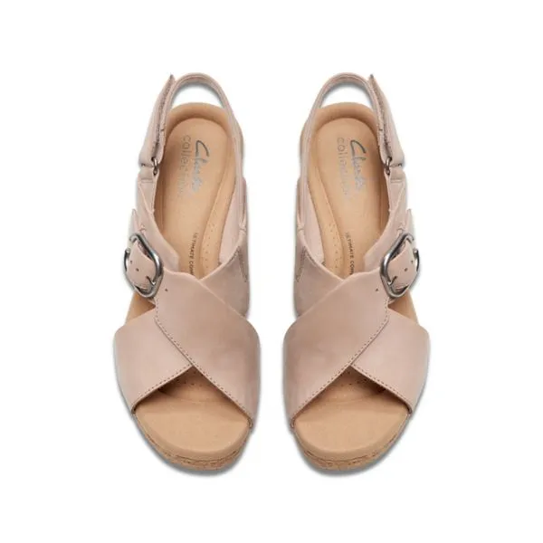 Shoes Clarks Women's Giselle Dove
