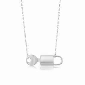 Sterling Silver Key And Lock Pendant On 40 5cm Chain